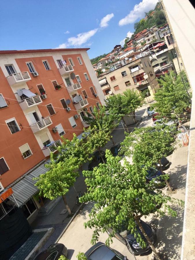 Apartament Berati Exteriör bild